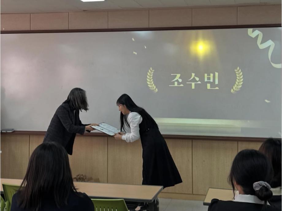 썸네일 사진