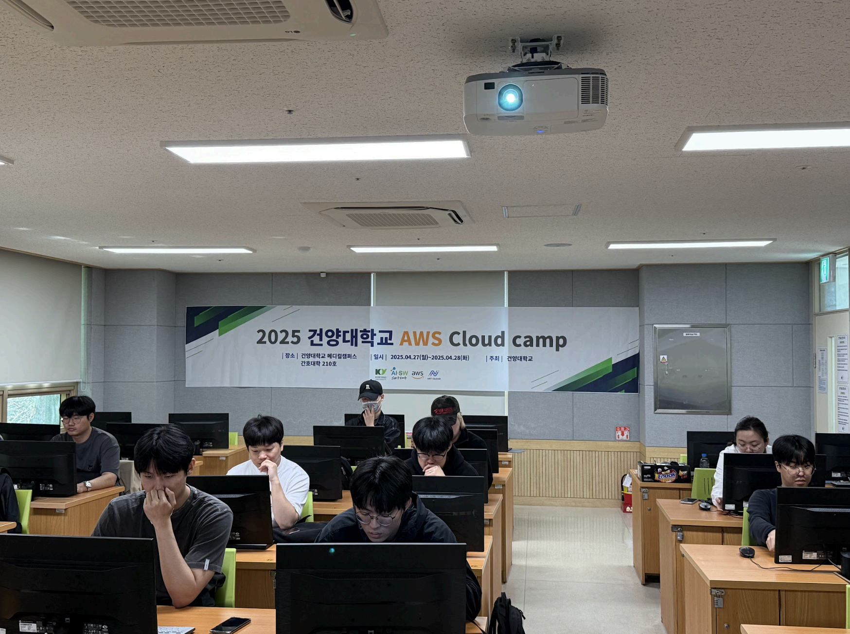 썸네일 사진