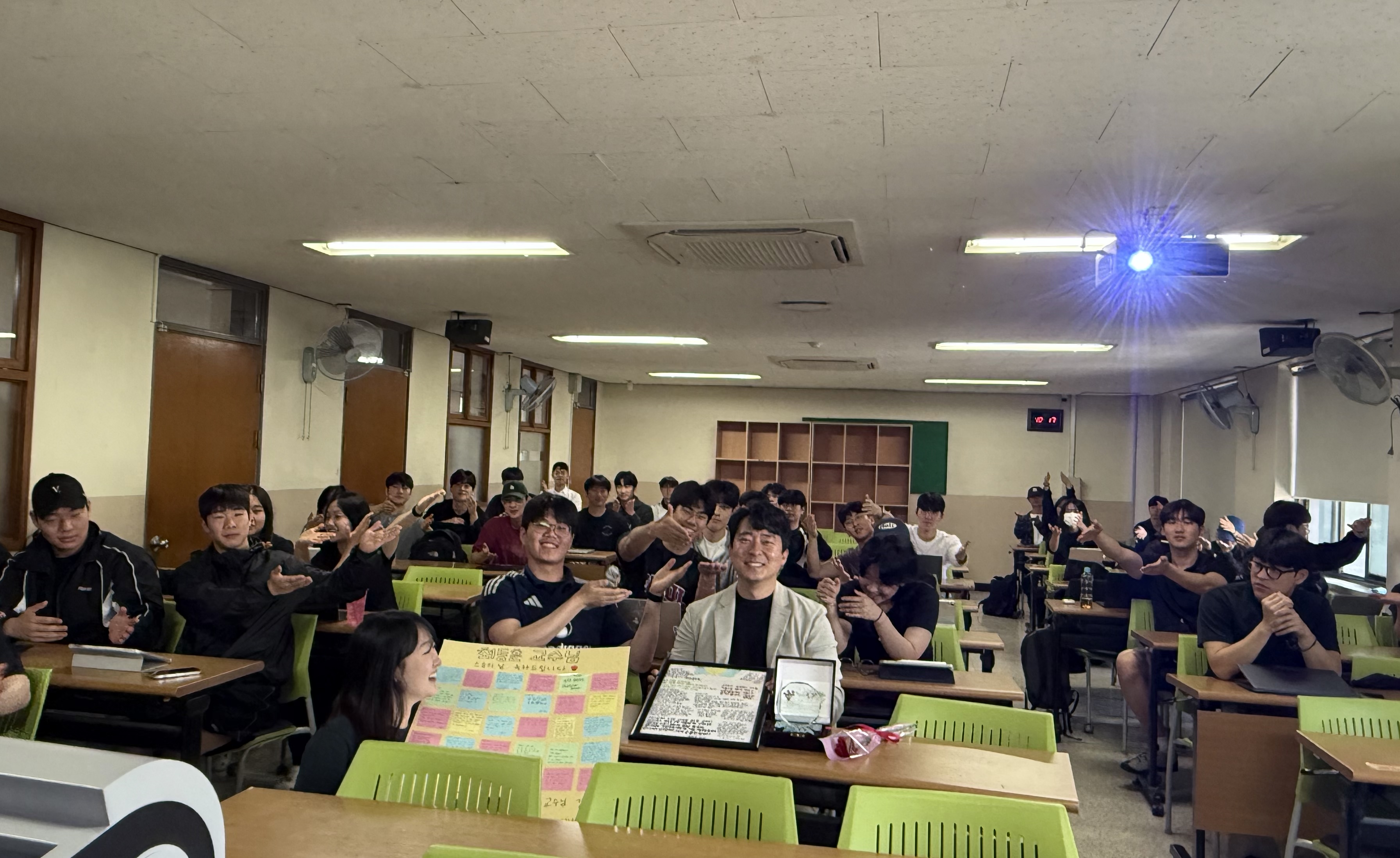 썸네일 사진